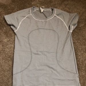 Lululemon Swiftly Tech Short Sleeve Crew